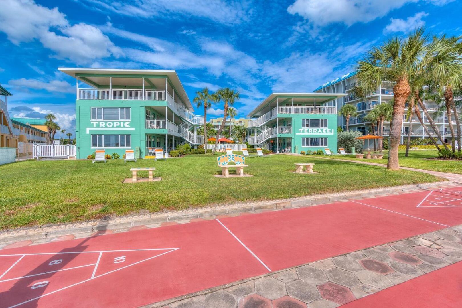 Hotel Tropic Terrace St. Pete Beach Exterior foto